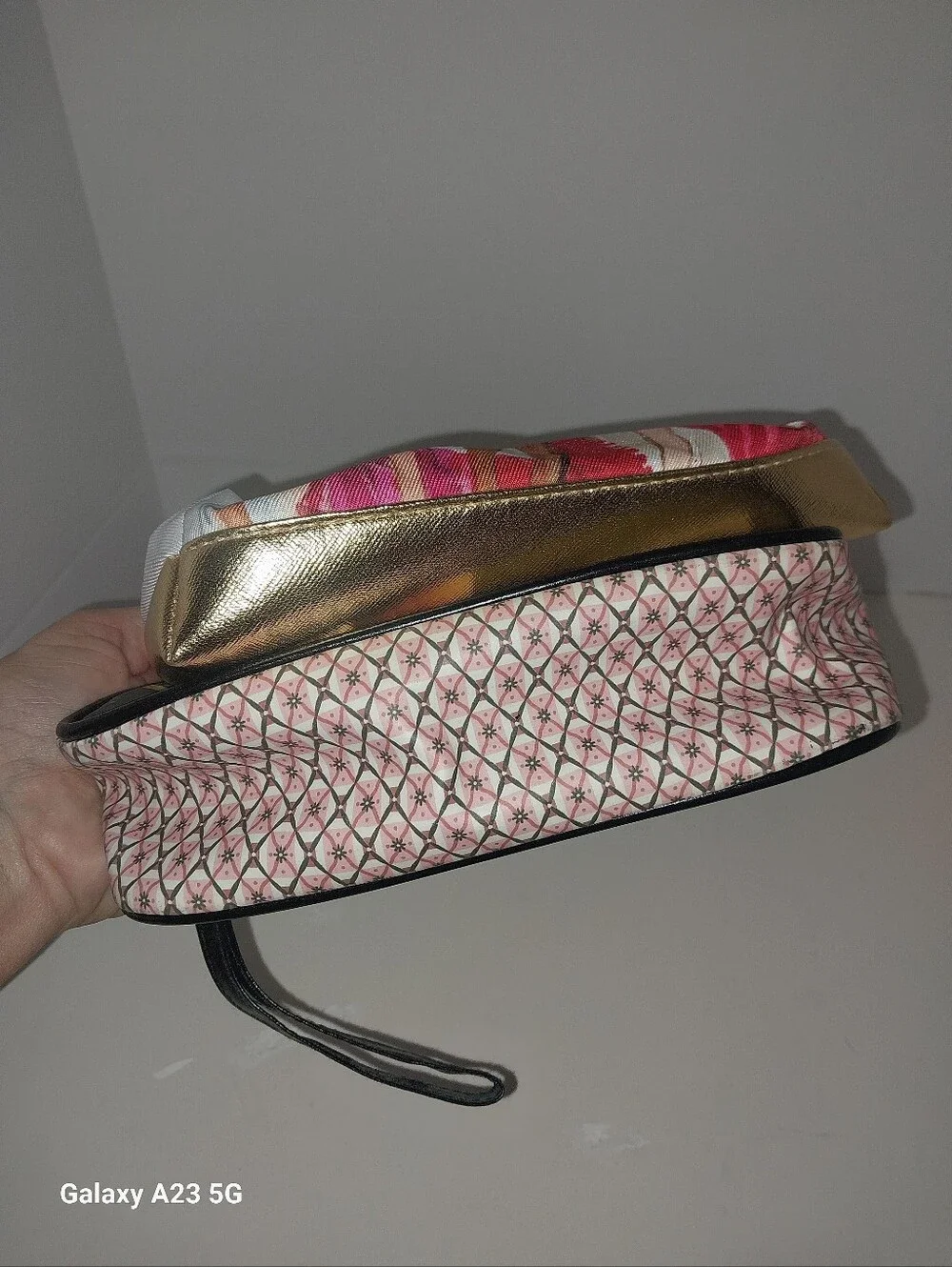 2 Make Up Bags
